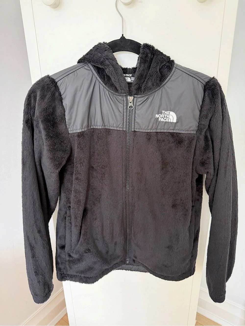 The North Face Girls' Osito Full-Zip Hoodie Black Large (14/16)